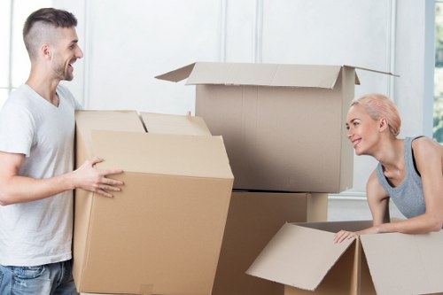 Local Shoreditch moving team handling items with care and flexibility
